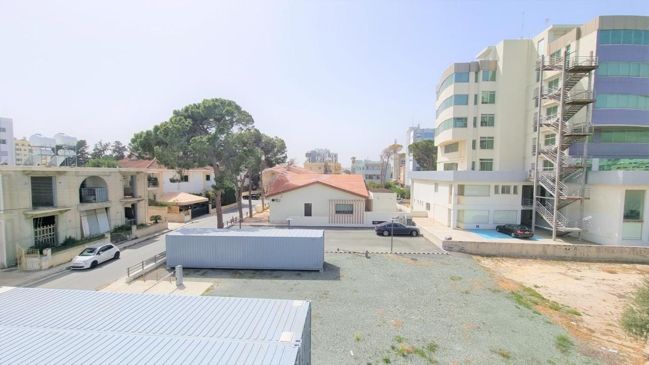 Comfy Rooms In A Shared Apartment Near Salt Lake With Internet And Netflix Larnaca Esterno foto